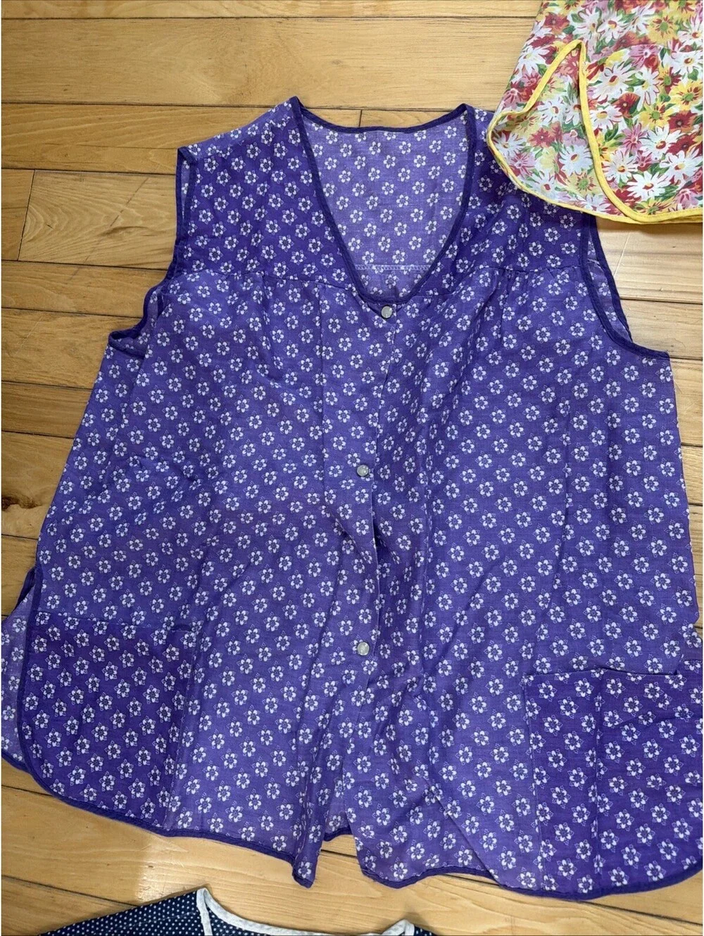 VTG Artistic Apron House Women Large Cobbler Smock Pockets Lot Of 5 Fruit Floral